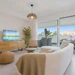 Luxury 3 Bedroom With Terrace, Pool & Gym * La Cala De Mijas