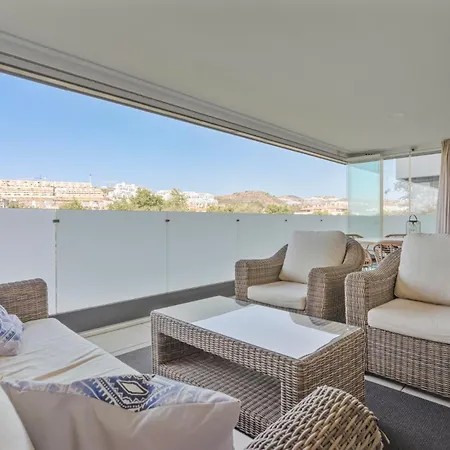 Luxury 3 Bedroom With Terrace, Pool & Gym La Cala De Mijas